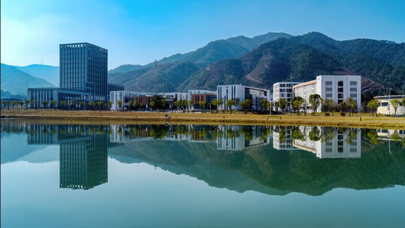 车载导航仪选对参数，性价比不迷路**